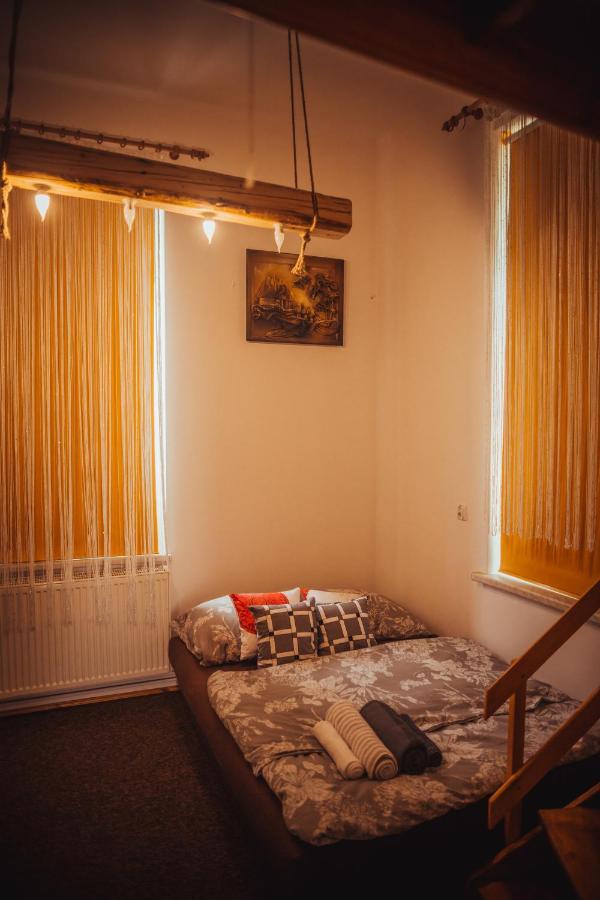 Nocleg W Krosnie Przy Kolejowej Krosno Esterno foto