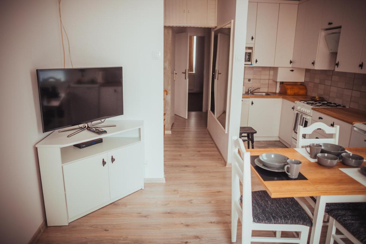 Nocleg W Krosnie Przy Kolejowej Krosno Esterno foto